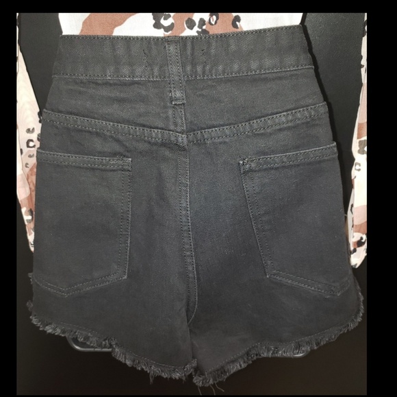 Black Frayed Denim Shorts - Picture 4 of 4